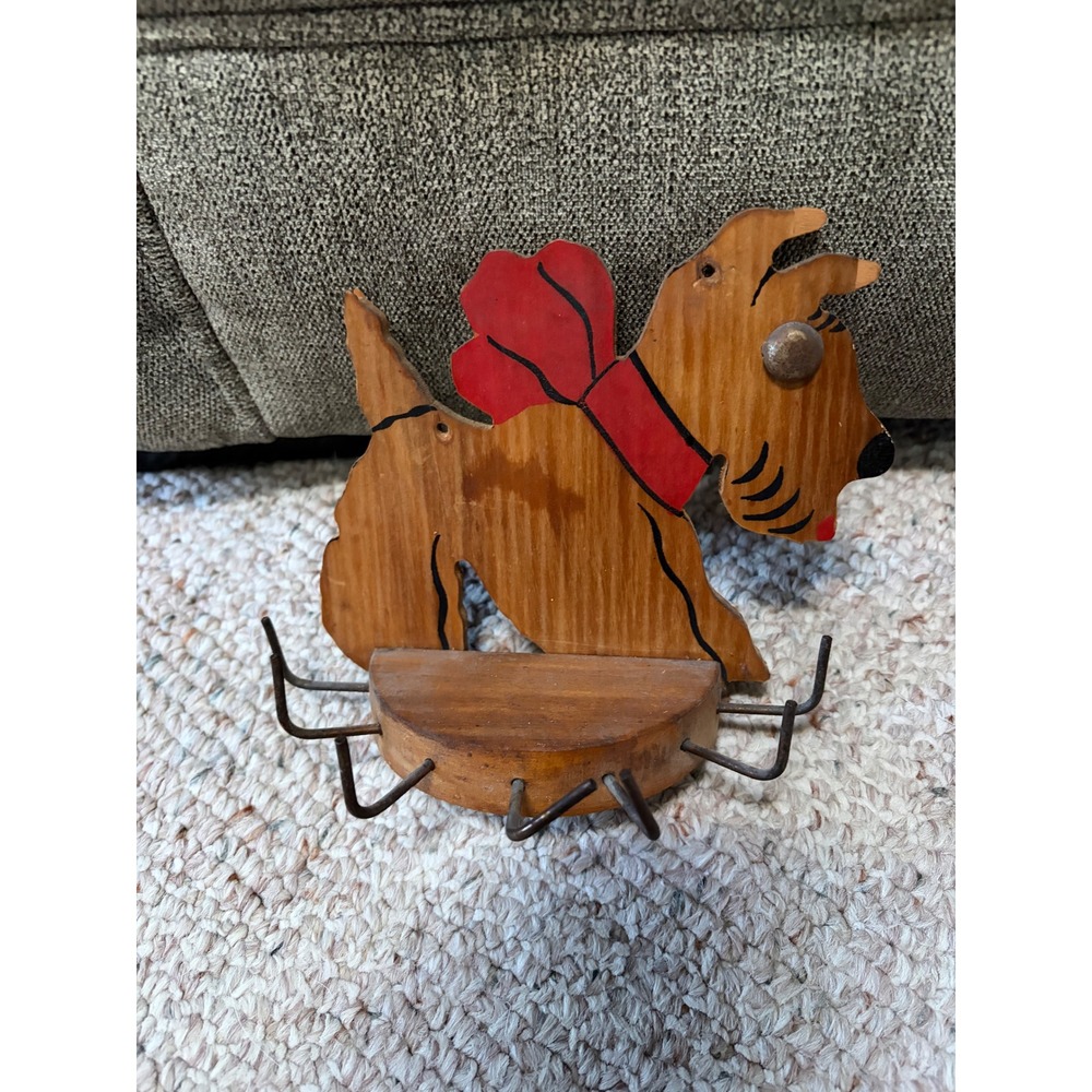 Vintage Wooden Scottie Dog Key Rack Wall Mount Folk Art Hand Painted Brown Red
